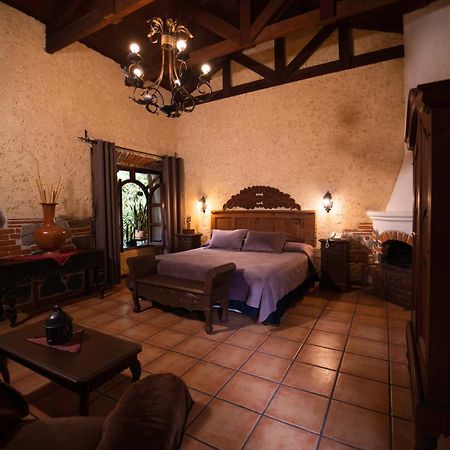 Hotel Real Plaza Antigua Kültér fotó