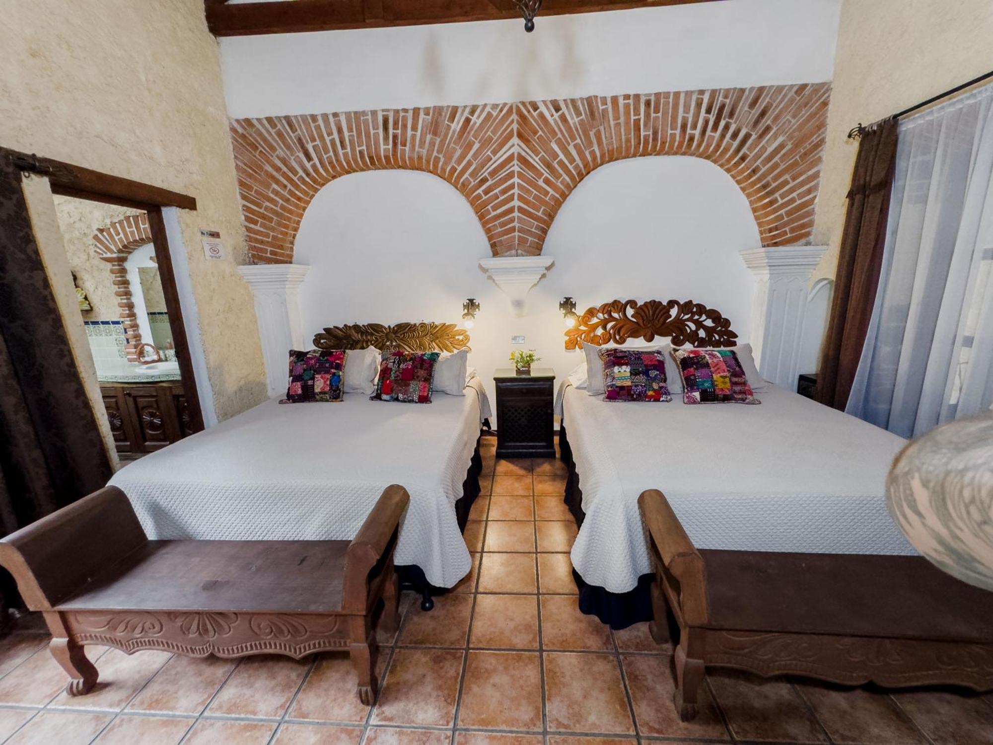 Hotel Real Plaza Antigua Szoba fotó